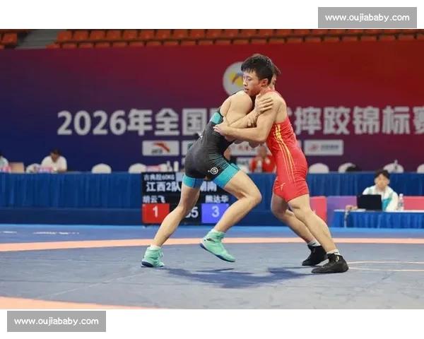 巅峰对决：全球顶级摔跤赛事精彩瞬间全记录