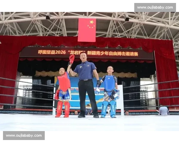 拳击擂台巅峰对决重量级巨星正面交锋震撼全场